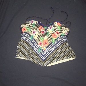 🌟BRAND NEW🌟 Strap/less Floral Bathing Suit Top
